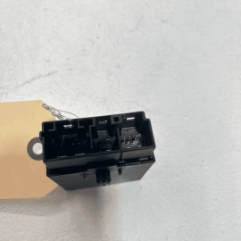 2017-2020 BMW 430I REAR LEFT DRIVER SEAT BELT EXTENDER CONTROL LCPA MODULE 