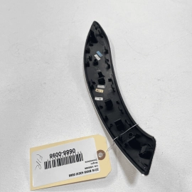2017-2020 BMW 430I FRONT RIGHT PASSENGER SIDE DOOR PULL HANDLE COVER MOLDIN 2017-2020 BMW 430I FRONT RIGHT PASSENGER SIDE DOOR PULL HANDLE COVER MOLDIN