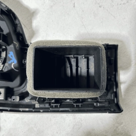 2018 - 2019 VOLKSWAGEN ATLAS DASH CLUSTER SPEEDOMETER BEZEL & AIR VENT OEM