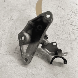 Toyota Camry XSE 2018-2023 Front Left Side Driver Engine Mount Bracket OEM 