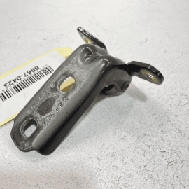 GMC TERRAIN SL 2018-2023 REAR RIGHT PASSENGER SIDE LOWER DOOR HINGE OEM =63