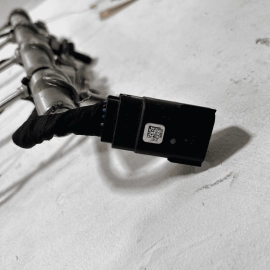 18-22 GMC TERRAIN 1.5L FUEL INJECTORS RAIL LINE W/Fuel Injector Connector O