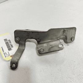 GMC TERRAIN SL 2018-2023 1.5L ENGINE FRONT EXHAUST PIPE LOWER MOUNT BRACKET