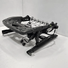 2017-2020 AUDI Q7 FRONT LEFT DRIVER SIDE SEAT LOWER TRACK FRAME  & MOTOR OE