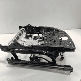 2017-2020 AUDI Q7 FRONT LEFT DRIVER SIDE SEAT LOWER TRACK FRAME  & MOTOR OE