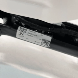 2017-2020 AUDI Q7 FRONT LEFT DRIVER SIDE SEAT UPPER BACK FRAME  & MOTOR OEM 2017-2020 AUDI Q7 FRONT LEFT DRIVER SIDE SEAT UPPER BACK FRAME  & MOTOR OEM