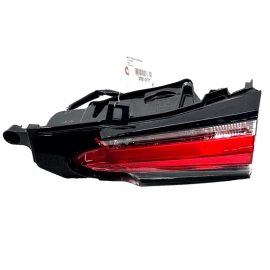 2015-2017 LEXUS NX200T REAR RIGHT PASSENGER SIDE INNER TAILLIGHT LIGHT LAMP