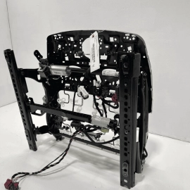 2017-2020 AUDI Q7 FRONT RIGHT PASSENGER SIDE SEAT LOWER TRACK FRAME  & MOTO 2017-2020 AUDI Q7 FRONT RIGHT PASSENGER SIDE SEAT LOWER TRACK FRAME  & MOTO