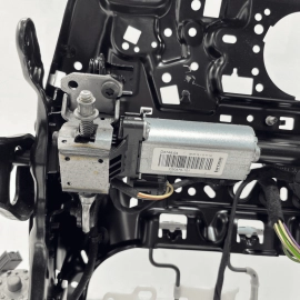 2017-2020 AUDI Q7 FRONT RIGHT PASSENGER SIDE SEAT LOWER TRACK FRAME  & MOTO 2017-2020 AUDI Q7 FRONT RIGHT PASSENGER SIDE SEAT LOWER TRACK FRAME  & MOTO