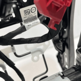 2017-2020 AUDI Q7 FRONT RIGHT PASSENGER SIDE SEAT LOWER TRACK FRAME  & MOTO 2017-2020 AUDI Q7 FRONT RIGHT PASSENGER SIDE SEAT LOWER TRACK FRAME  & MOTO