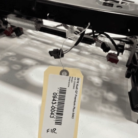 2017-2020 AUDI Q7 FRONT RIGHT PASSENGER SIDE SEAT LOWER TRACK FRAME  & MOTO 2017-2020 AUDI Q7 FRONT RIGHT PASSENGER SIDE SEAT LOWER TRACK FRAME  & MOTO