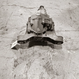 Porsche Cayenne 2011-2018 AWD Rear Differential Assembly Axle Carrier OEM