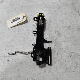 2006-2015 LEXUS IS250 FRONT LEFT SIDE DOOR CARRIER HOLDER MOUNT HANDLE BASE