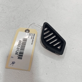 2017-2020 BMW 430I DASH PASSENGER SIDE CORNER AIR VENT GRILL DEFROST TRIM O