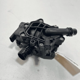 Engine Cooling Thermostat Heat Module OEM 2017-2018-2019-2020 BMW 430xi