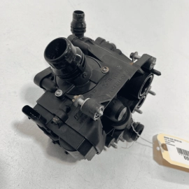 Engine Cooling Thermostat Heat Module OEM 2017-2018-2019-2020 BMW 430xi