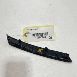 2018-22 TOYOTA CAMRY REAR BUMPER RIGHT PASSENGER SIDE EXTENSION MOLDING TRI