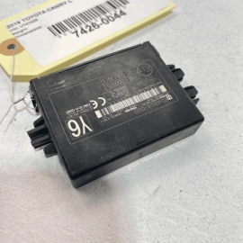 2018-2023 TOYOTA CAMRY DASH ANTI-THEFT LOCK IMMOBILIZER CONTROL MODULE OEM