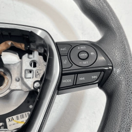 2018-2023 TOYOTA CAMRY STEERING WHEEL WITH SWITCH BUTTON OEM