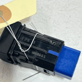 TOYOTA CAMRY 2018-2020 FUEL DOOR LID RELEASE OPEN OPENER CONTROL SWITCH OEM