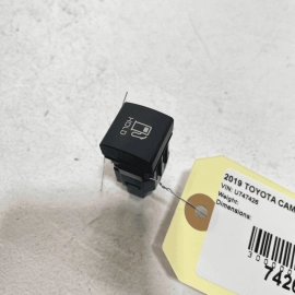 TOYOTA CAMRY 2018-2020 FUEL DOOR LID RELEASE OPEN OPENER CONTROL SWITCH OEM