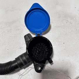 2017-2020 BMW F36 430i 440i WINDSHIELD WASHER FLUID RESERVOIR FILLER NECK O
