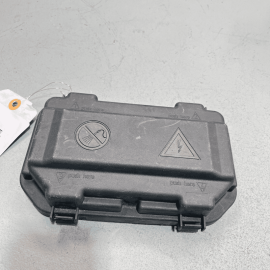 2010-2019 Bmw 1 3 4 Series F20 F30 F36 Power Fuse RELAY Box UPPER Cover Uni