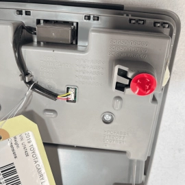 2018-2020 TOYOTA CAMRY ROOF OVERHEAD CONSOLE DOME LIGHT LAMP SWITCH OEM