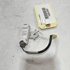2018 - 2023 TOYOTA CAMRY REAR LEFT DRIVER SIDE ANTENNA AMPLIFIER MODULE UNI