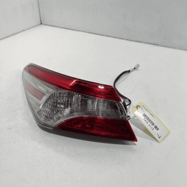 TOYOTA CAMRY 2018-2020 REAR LEFT DRIVER SIDE OUTER TAILLIGHT LIGHT LAMP OEM
