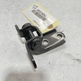 2018-2023 TOYOTA CAMRY REAR LEFT DRIVER SIDE LOWER DOOR HINGE OEM 1PCS