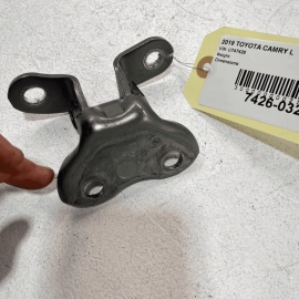 2018-2023 TOYOTA CAMRY FRONT RIGHT PASSENGER SIDE LOWER DOOR HINGE OEM 1PCS 2018-2023 TOYOTA CAMRY FRONT RIGHT PASSENGER SIDE LOWER DOOR HINGE OEM 1PCS
