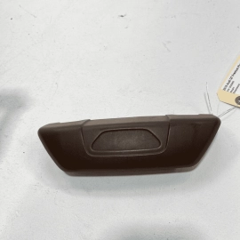 AUDI Q7 2017-2022 FRONT LEFT DRIVER SEAT HEADREST OUTER TRIM COVER OEM