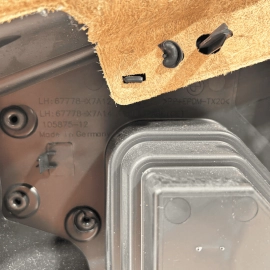 2016 – 2022 Bmw X1 F48 Front Left Driver Side Door Trim Panel Leather OEM