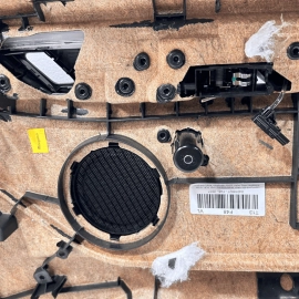 2016 – 2022 Bmw X1 F48 Front Left Driver Side Door Trim Panel Leather OEM