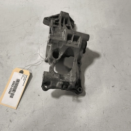 2017 - 2020 BMW 430I 2.0L XDRIVE ENGINE WATER / COOLANT PUMP BRACKET MOUNT 