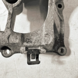 2017 - 2020 BMW 430I 2.0L XDRIVE ENGINE WATER / COOLANT PUMP BRACKET MOUNT 