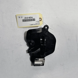 2018-23 TOYOTA CAMRY FRONT RIGHT PASSENGER SIDE DOOR ACCESS COVER TRIM PANE 2018-23 TOYOTA CAMRY FRONT RIGHT PASSENGER SIDE DOOR ACCESS COVER TRIM PANE