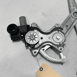 2018-2023 TOYOTA CAMRY FRONT RIGHT PASSENGER DOOR WINDOW REGULATOR W/ MOTOR