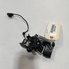 2017-2020 BMW 430i FRONT LEFT DRIVER SIDE HOOD RELEASE LOCK LATCH OEM