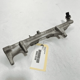 2016-2020 BMW 430i X1 F48 F36 ENGINE HIGH PRESSURE FUEL RAIL & SENSOR OEM