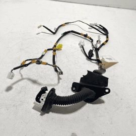 2019 TOYOTA CAMRY FRONT RIGHT PASSENGER SIDE DOOR WIRE WIRING HARNESS OEM 2019 TOYOTA CAMRY FRONT RIGHT PASSENGER SIDE DOOR WIRE WIRING HARNESS OEM