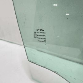 Front Right / Passenger Side Door Glass Toyota Camry 2018-2020 OEM