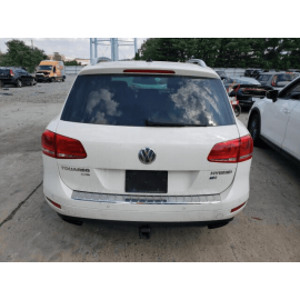 2011-2015 VOLKSWAGEN TOUAREG HYBRID CENTER CONSOLE TRACTION CONTROL SWITCH 