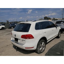 2011-2015 VOLKSWAGEN TOUAREG HYBRID CENTER CONSOLE TRACTION CONTROL SWITCH 