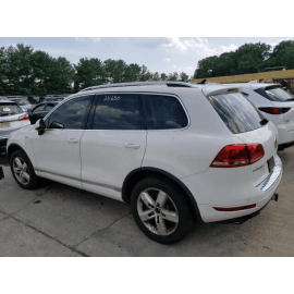 2011-2015 VOLKSWAGEN TOUAREG HYBRID CENTER CONSOLE TRACTION CONTROL SWITCH 