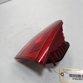 2011 - 2013 VOLKSWAGEN TOUAREG Rear Right Inner Tail Light Lamp Assembly OE