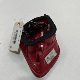 2011 - 2013 VOLKSWAGEN TOUAREG Rear Right Inner Tail Light Lamp Assembly OE