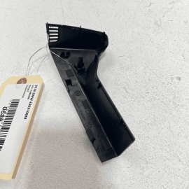 2017-20 BMW 430xi F32 INTERIOR REAR VIEW MIRROR UPPER DRIVER SIDE TRIM COVE 2017-20 BMW 430xi F32 INTERIOR REAR VIEW MIRROR UPPER DRIVER SIDE TRIM COVE