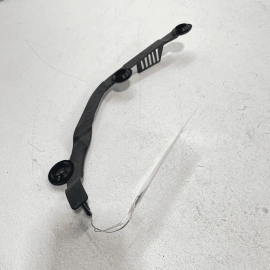 2017-2020 BMW 430xi F32 FRONT DRIVER SIDE COWL PANEL GRILLE LEAF BRACKET OE 2017-2020 BMW 430xi F32 FRONT DRIVER SIDE COWL PANEL GRILLE LEAF BRACKET OE